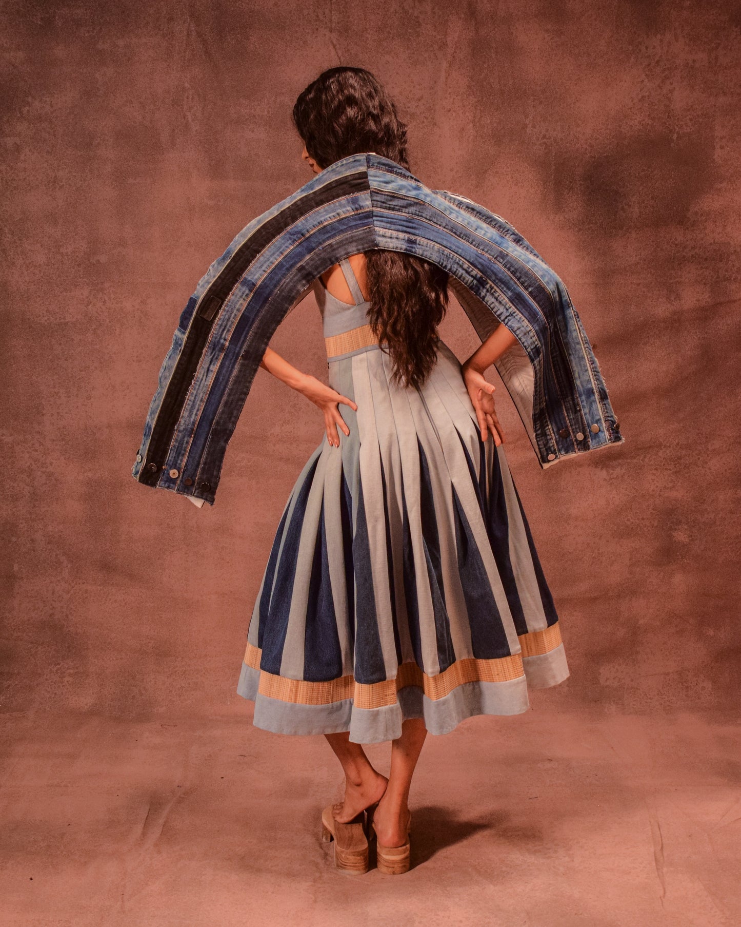Belt Circle Cape